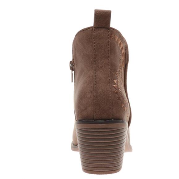 NEW PIERRE DUMAS women's western ankle bootie in whiskey - Picture 3 of 3